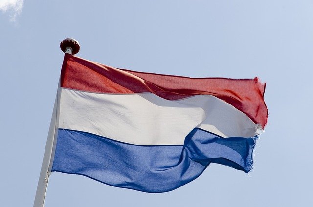 hollanda bayrağı