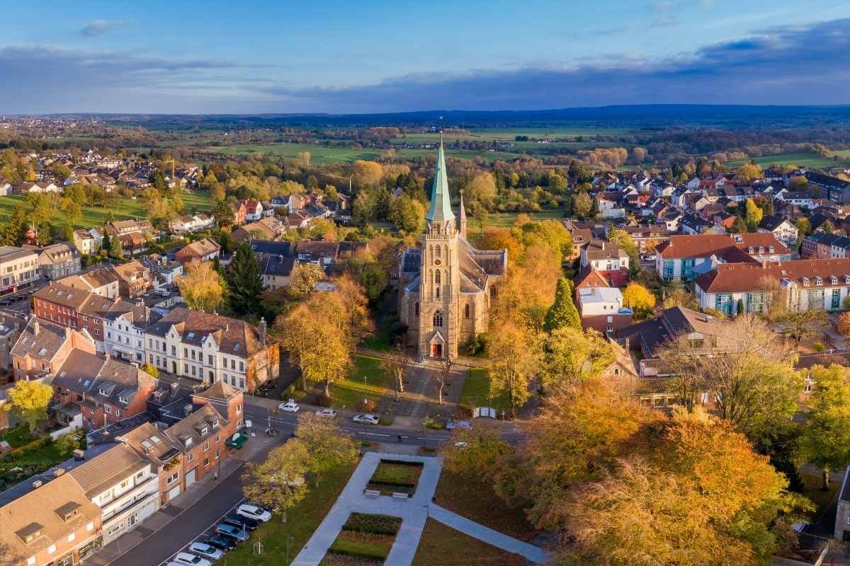 Aachen Kaplıca Alışveriş Turu